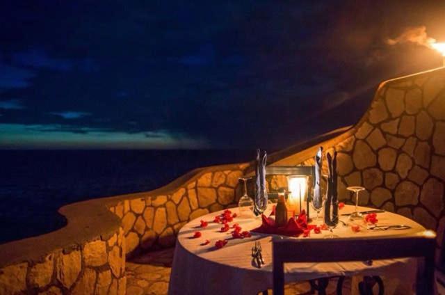 Hospitality Expert Little Waters Villa Negril Exteriör bild