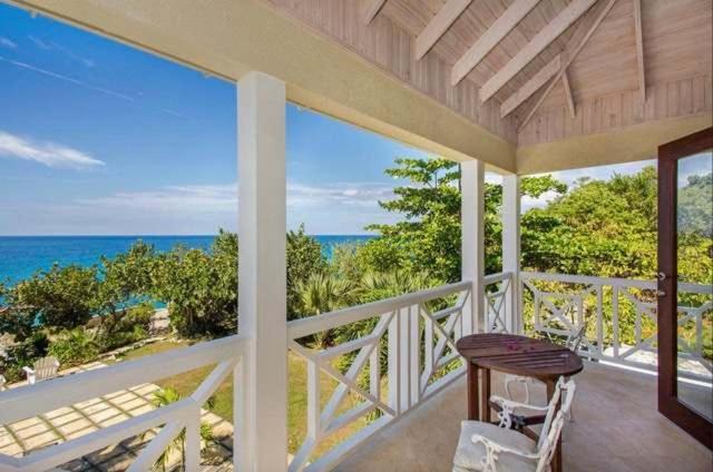 Hospitality Expert Little Waters Villa Negril Exteriör bild